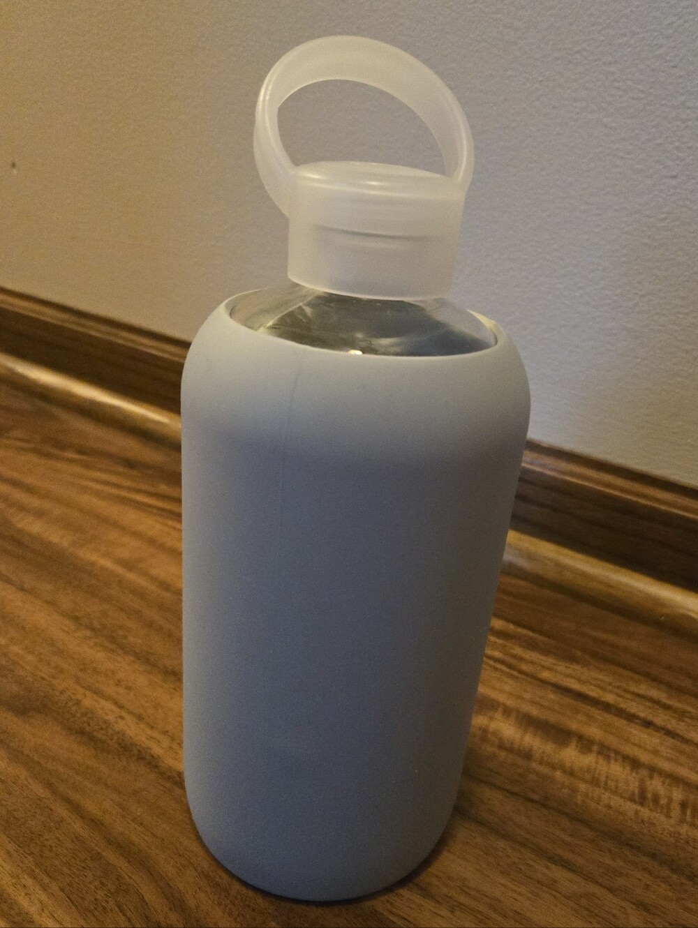 Bkr Blue Grey Silicone Sleeve Water Bottle with Carry Loop, 1 Liter